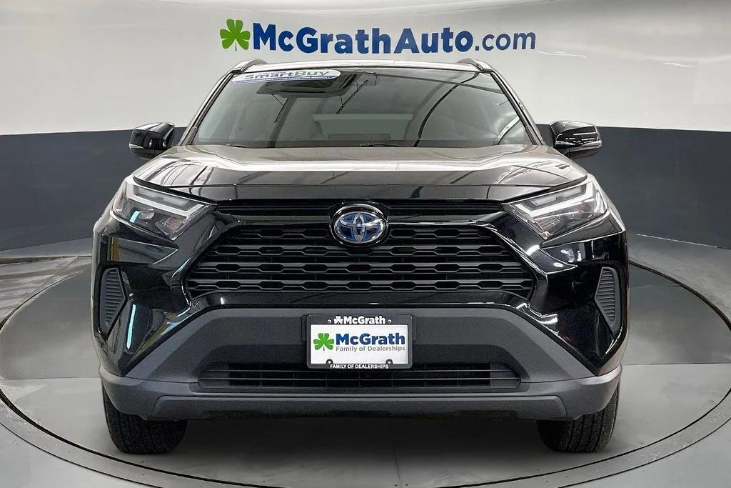 Used 2024 Black Toyota XLE image 5