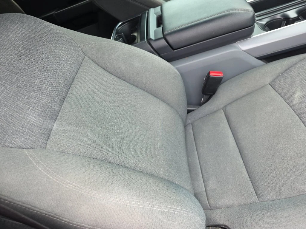 Used 2024 Silver Ford XLT image 6