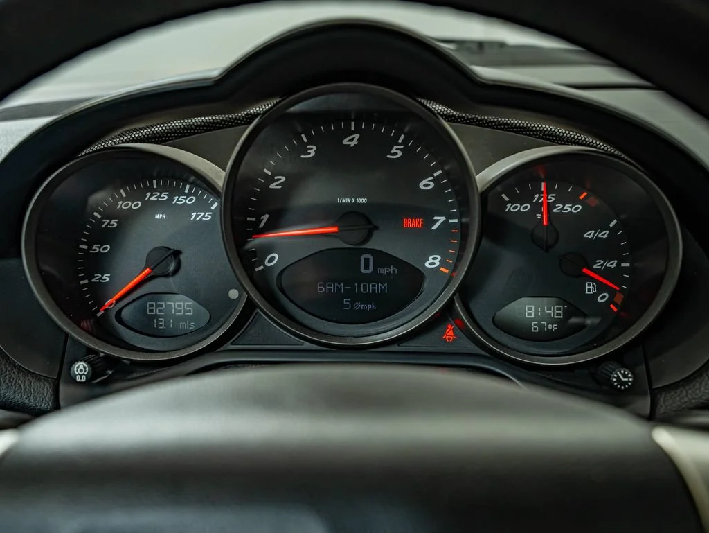 Used 2007 Arctic Silver Metallic Porsche  image 32