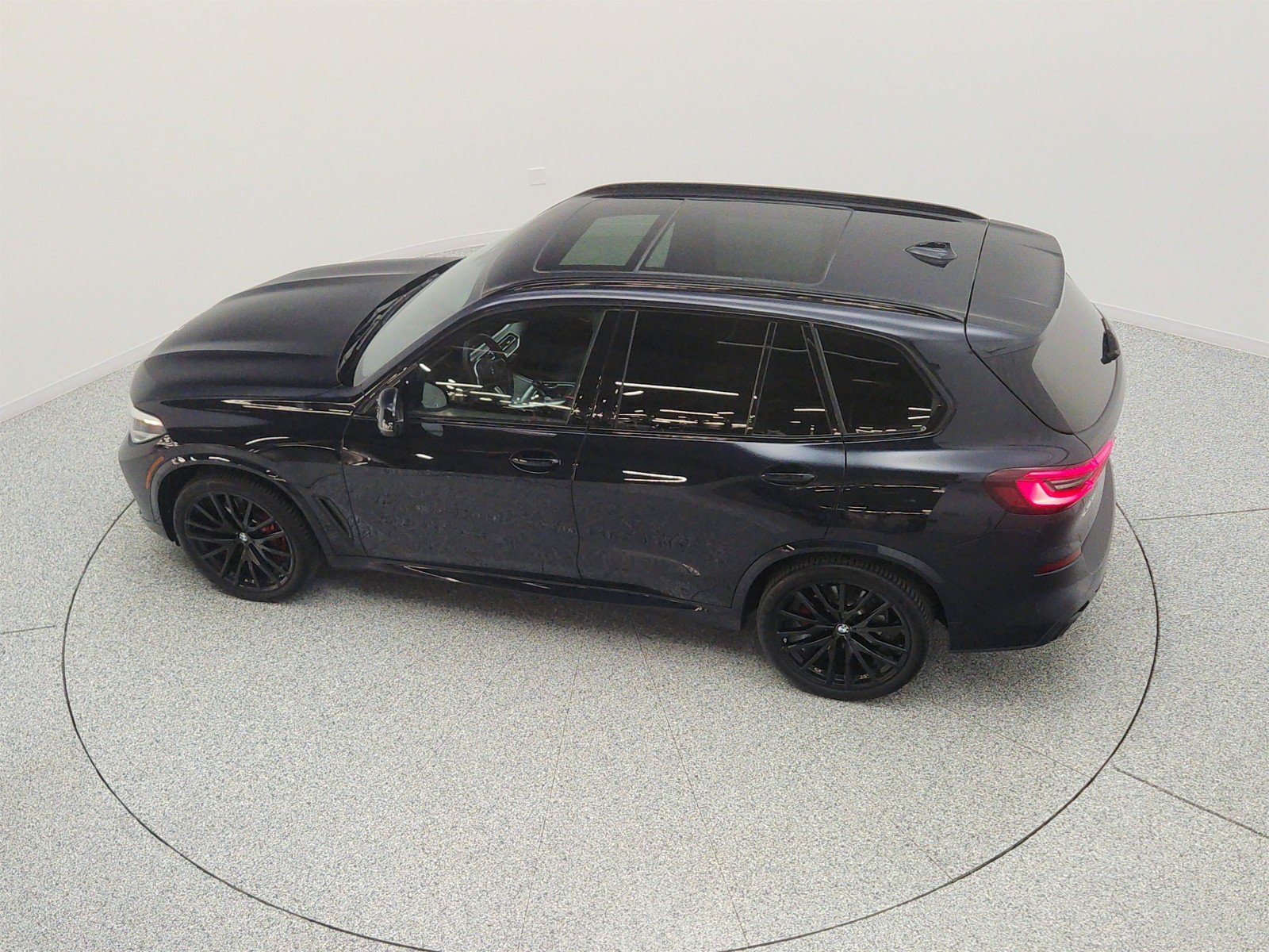 Used 2023 Carbon Black Metallic BMW sDrive40i Sports Activity Vehicle image 29