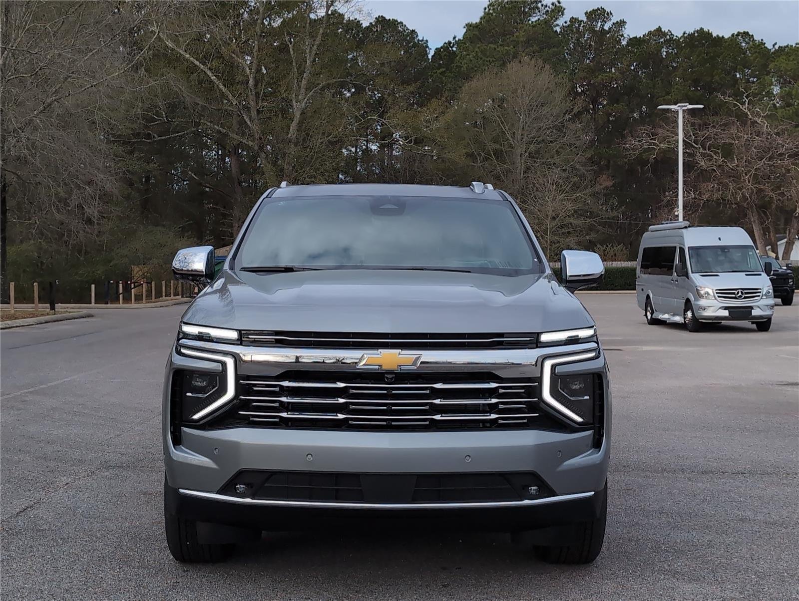 2026 Chevrolet Suburban Premier - Photo 9