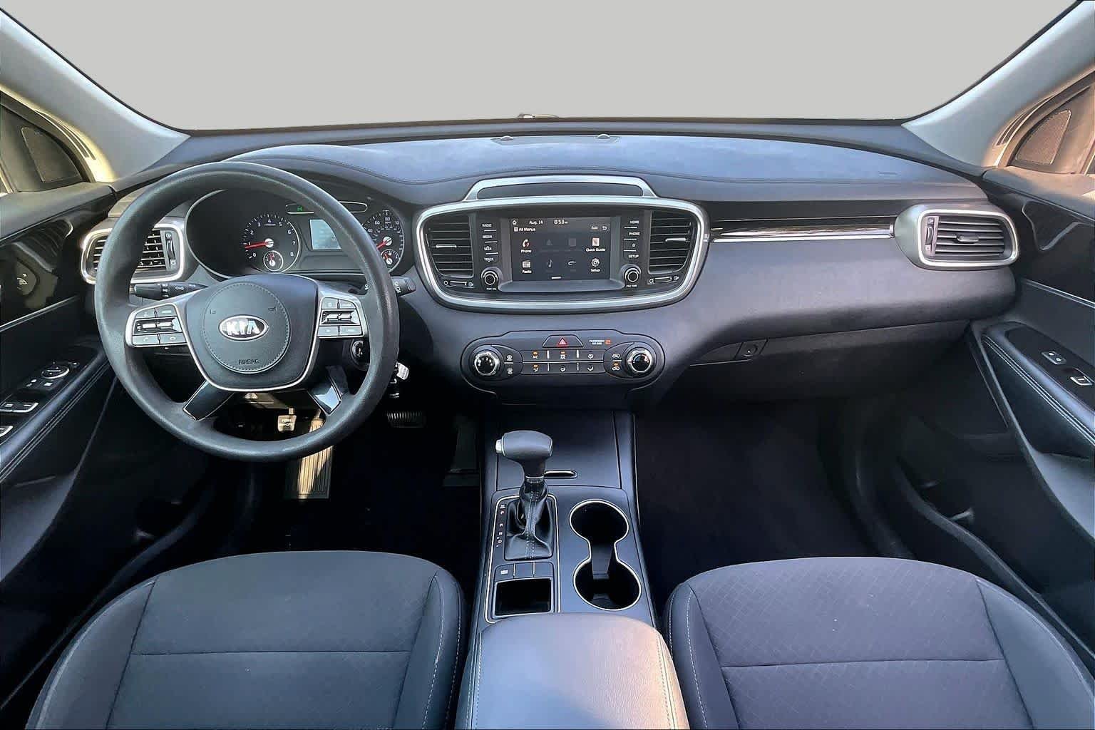 Used 2019 Everlasting Silver Kia L image 15
