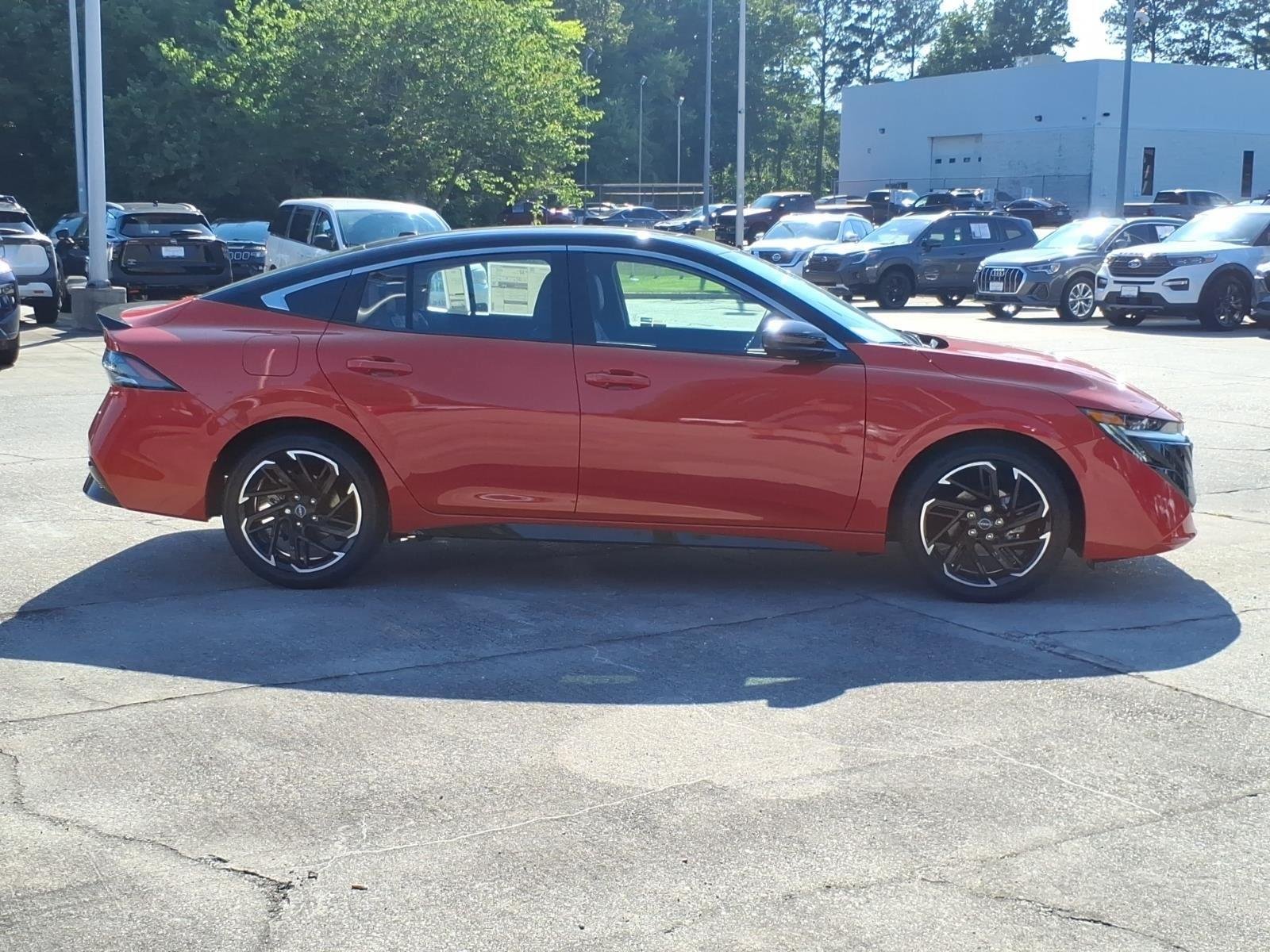 New 2026 Energetic Ember / Super Black Two-tone Nissan SR image 6