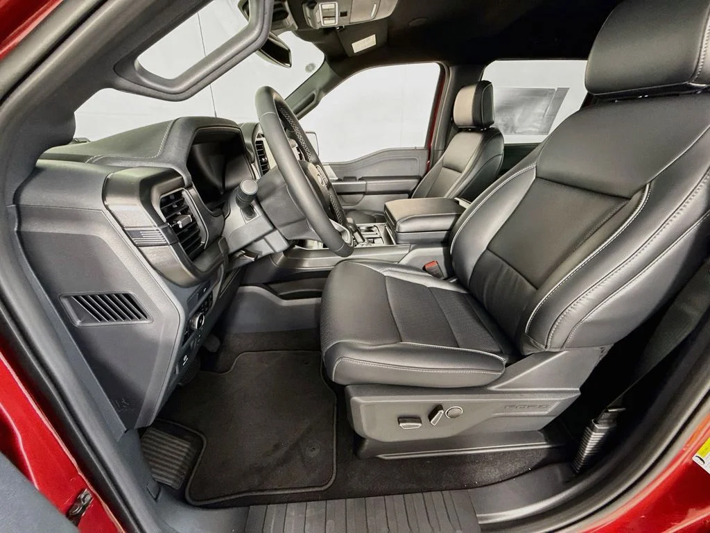 New 2026 Ruby Red Metallic Tinted Clearcoat Ford LARIAT image 22