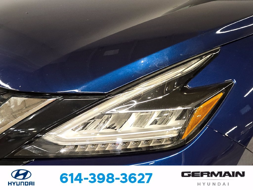 Used 2020 Blue Nissan S image 15