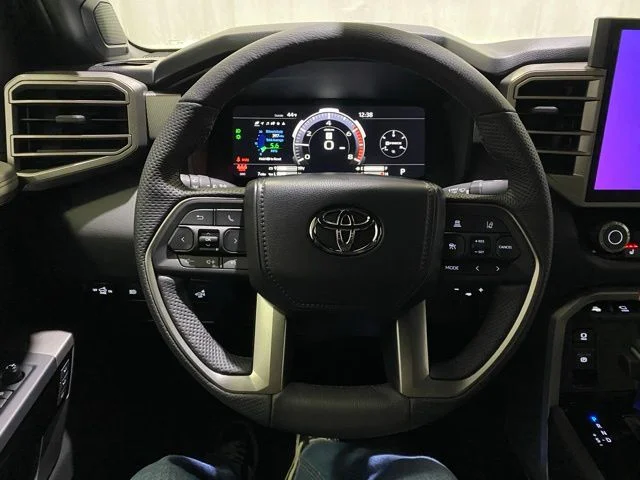 2026 Toyota Tundra Limited - Photo 17