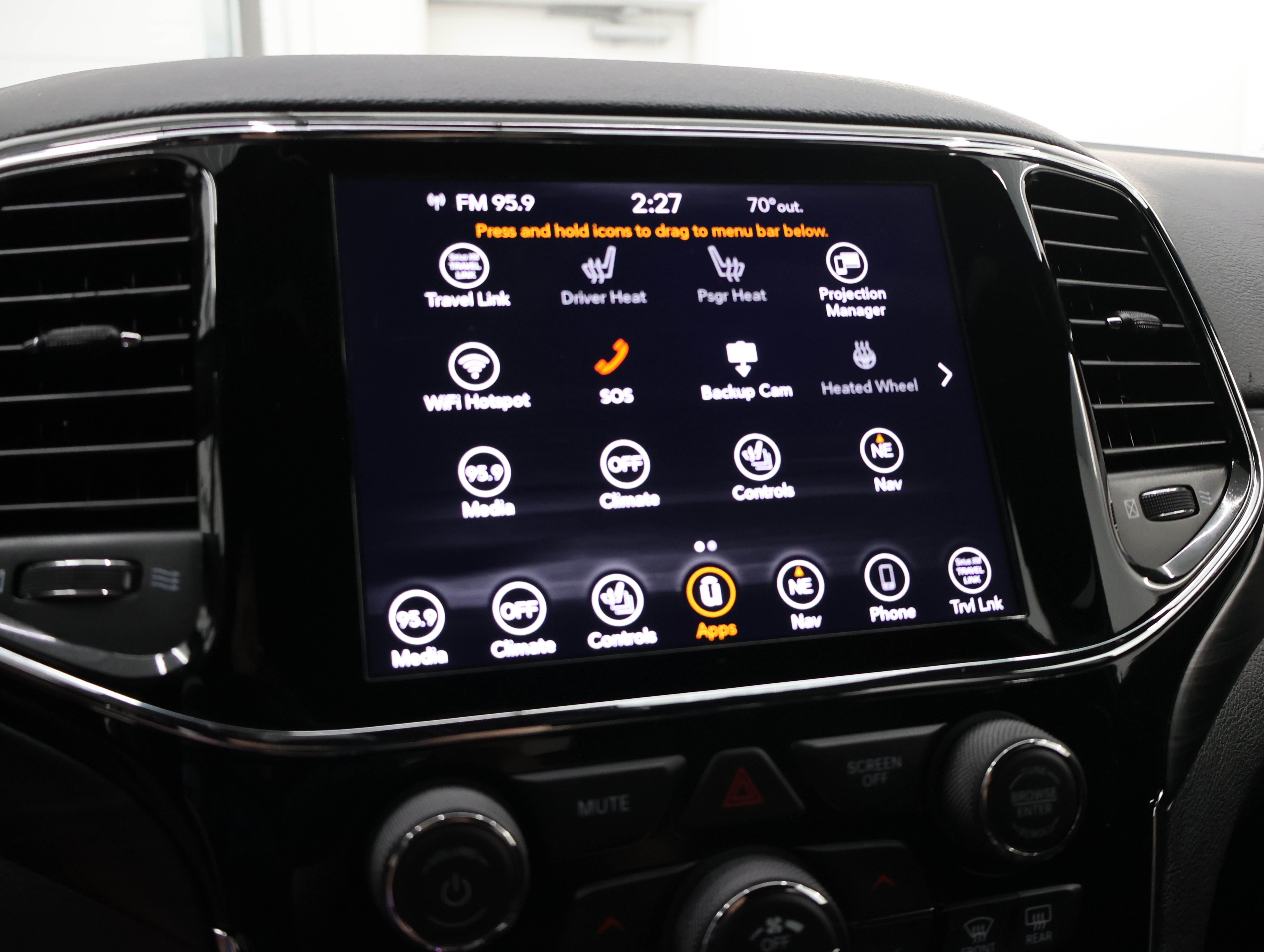Used 2020 Sting-Gray Clearcoat Jeep 4x4 Altitude: ALTITUDE-4WD-NAV-MOON-HEATED SEATS-BACKUP CAM-1 OWNER image 53