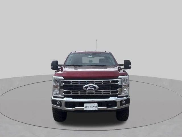 2027 Ford Super Duty F-250® XLT
