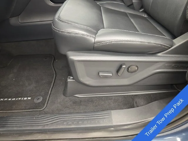 New 2027 Nocturnal Blue Metallic Ford MAX Platinum image 45
