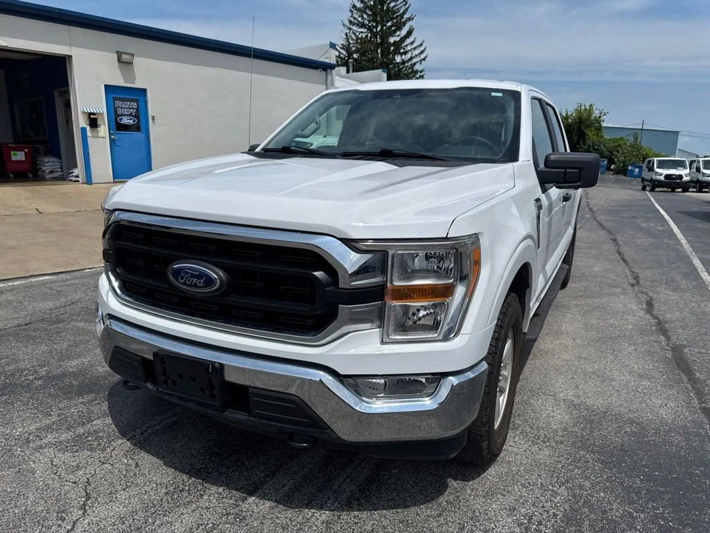 Used 2021 Oxford White Ford XLT image 50