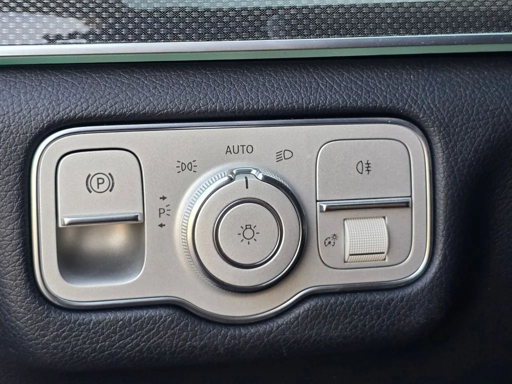Used 2020  Mercedes-Benz GLE 350 image 30