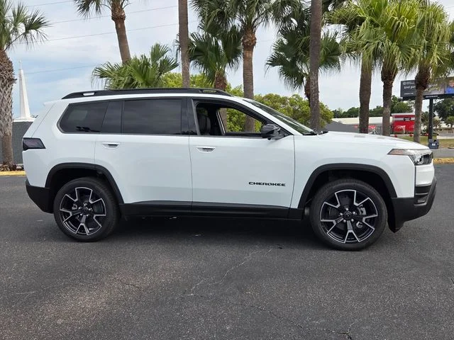 New 2026 Bright White Clear-Coat Exterior Paint Jeep Overland image 8