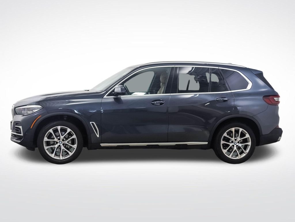 Used 2022 BMW X5 40i with VIN 5UXCR6C05N9K10225 for sale in Minneapolis, Minnesota