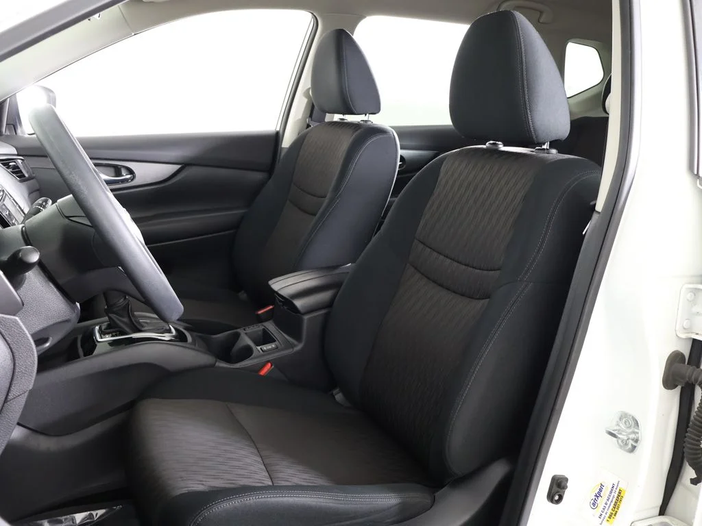 Used 2017 White Nissan SV image 25