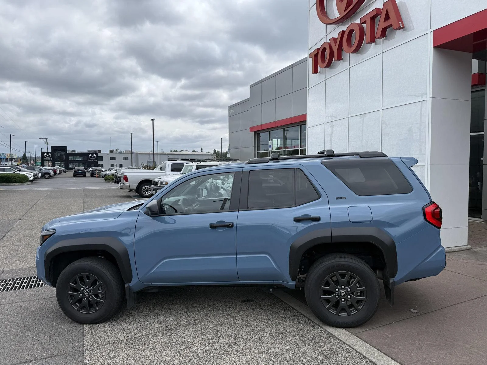 Used 2025 Heritage Blue Toyota SR5 image 3