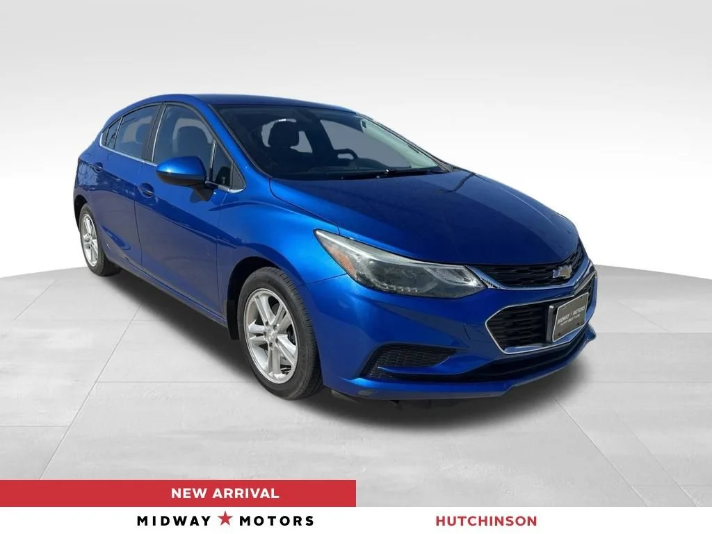 2017 Chevrolet Cruze LT Hatchback Auto's photo
