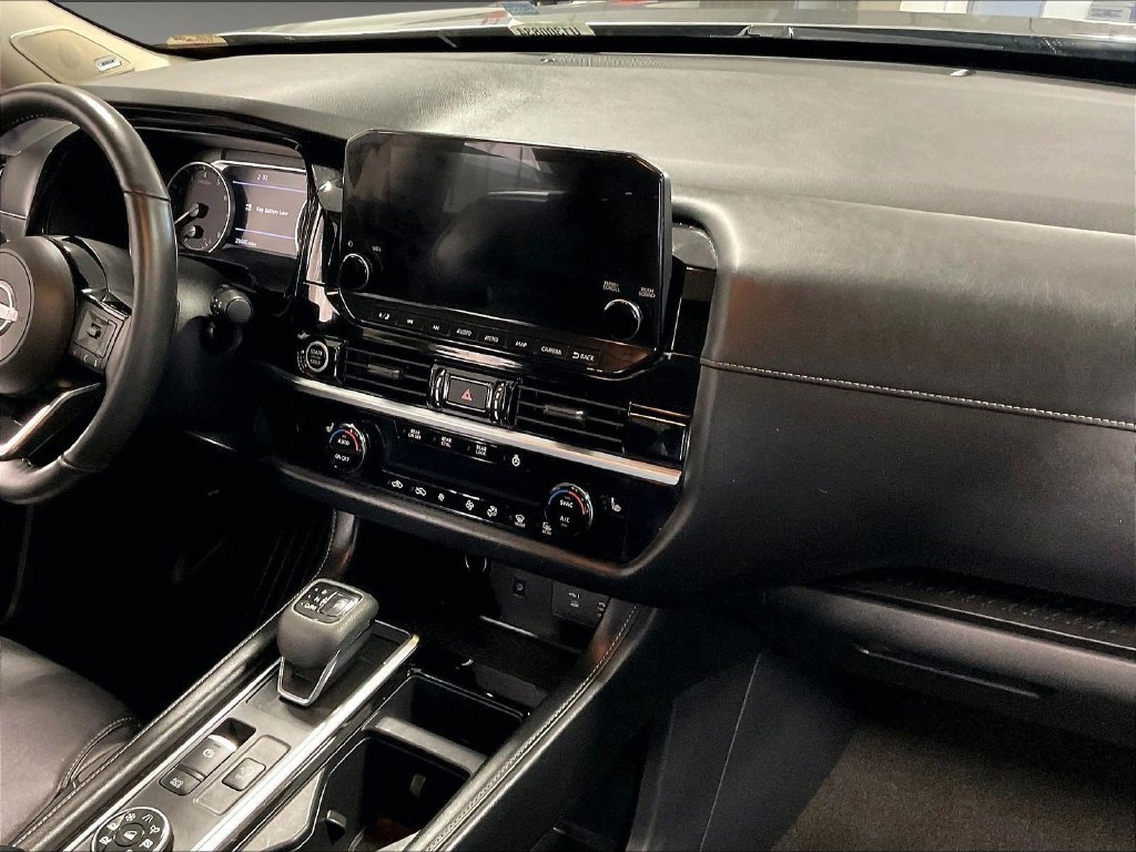Certified Used 2024 Gray Nissan SL image 14