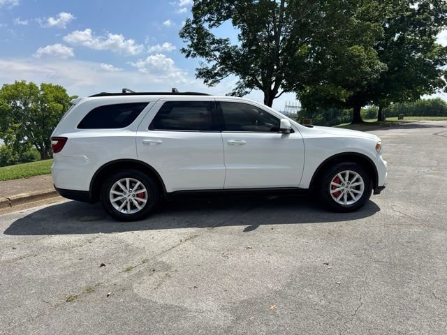 Used 2020 White Dodge SXT image 8