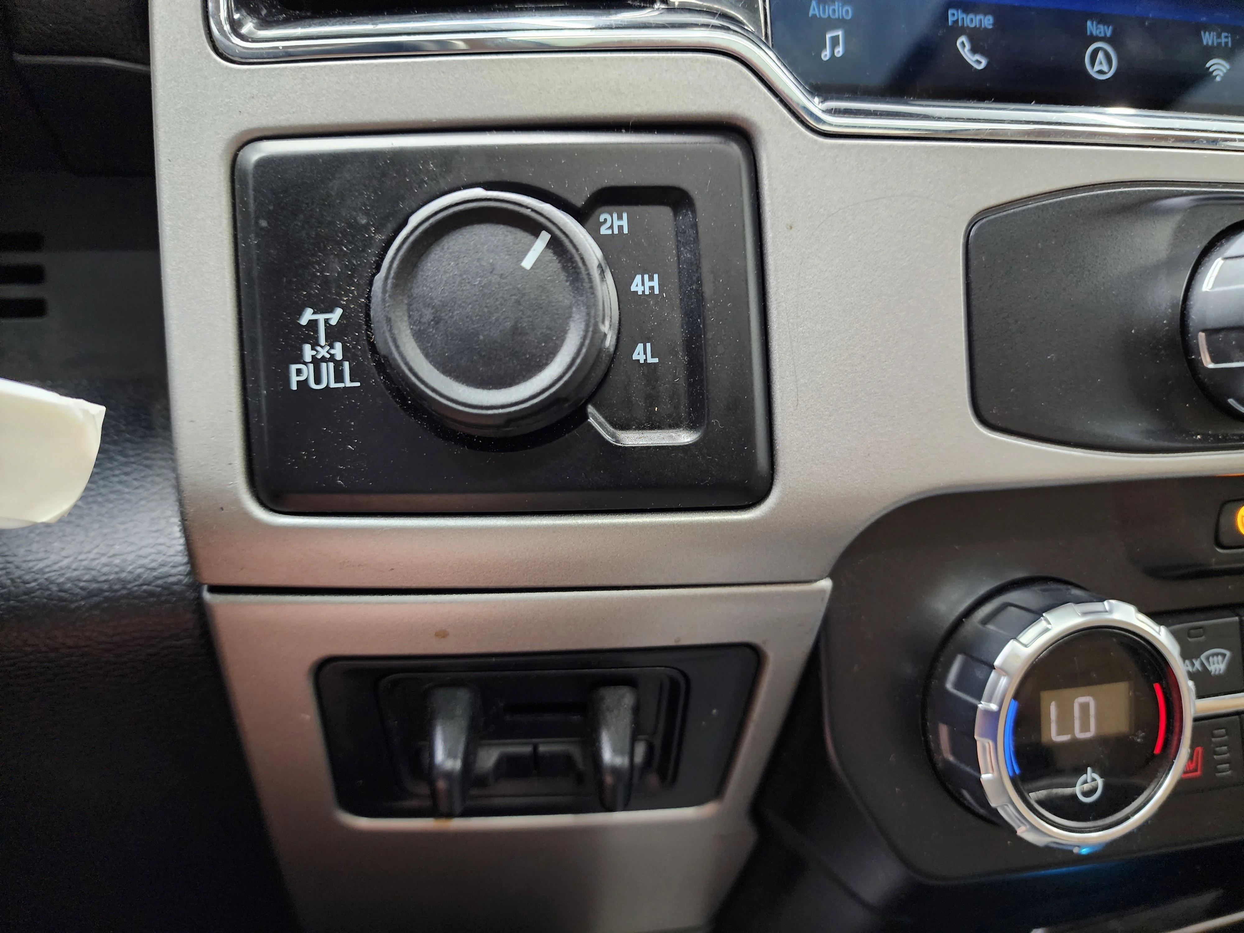 Used 2022 Agate Black Metallic Ford Lariat image 61