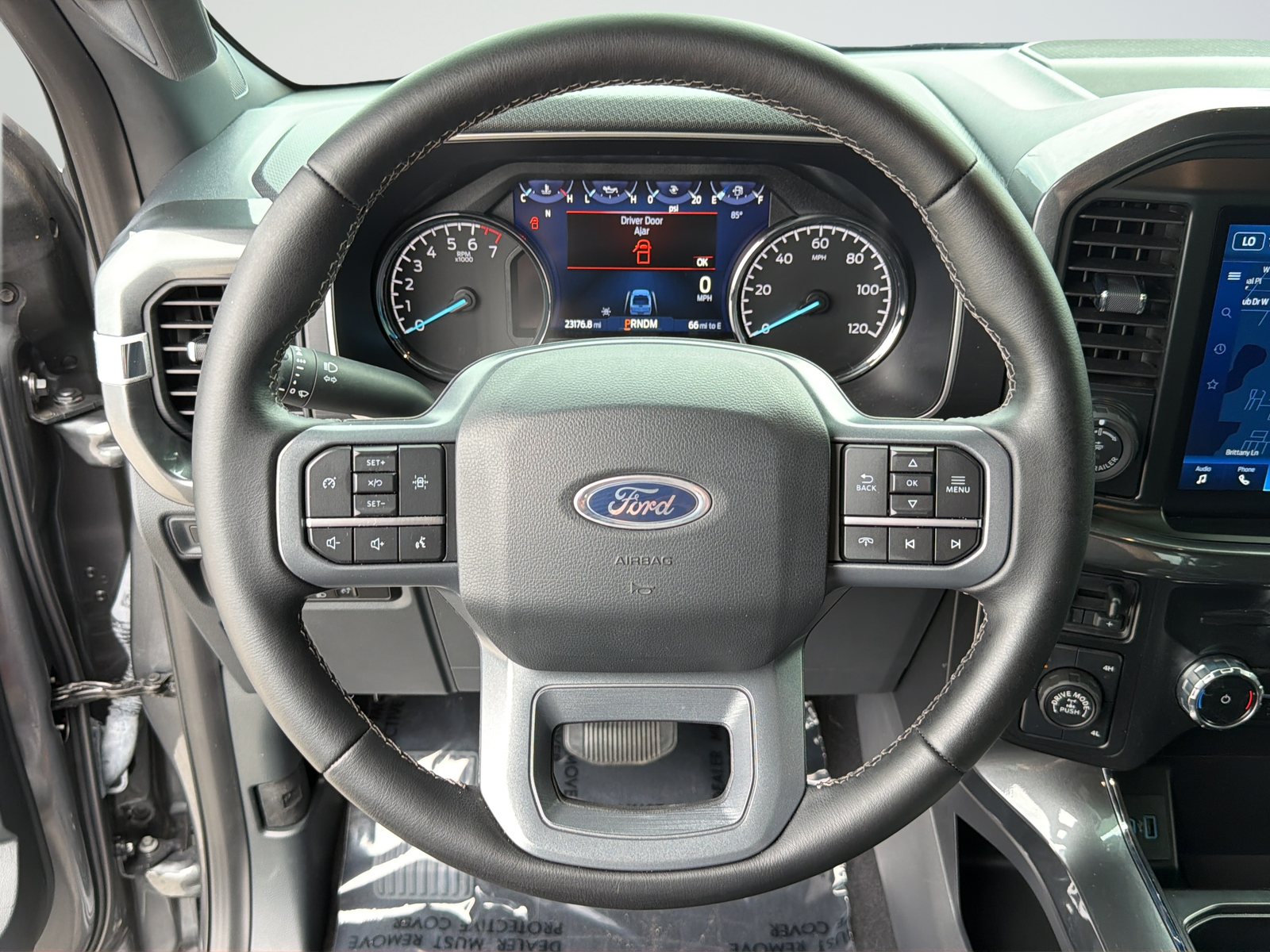 Used 2023 Gray Metallic Ford XLT image 15