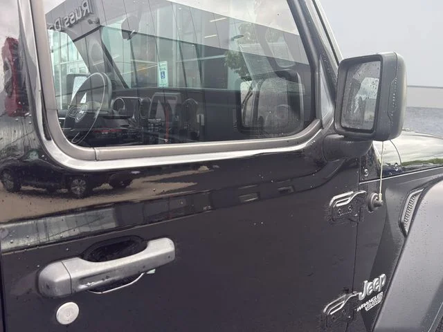 Used 2019 Black Jeep Unlimited Sport S image 30