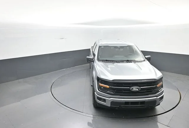 New 2026 Iconic Silver Metallic Ford XLT image 18
