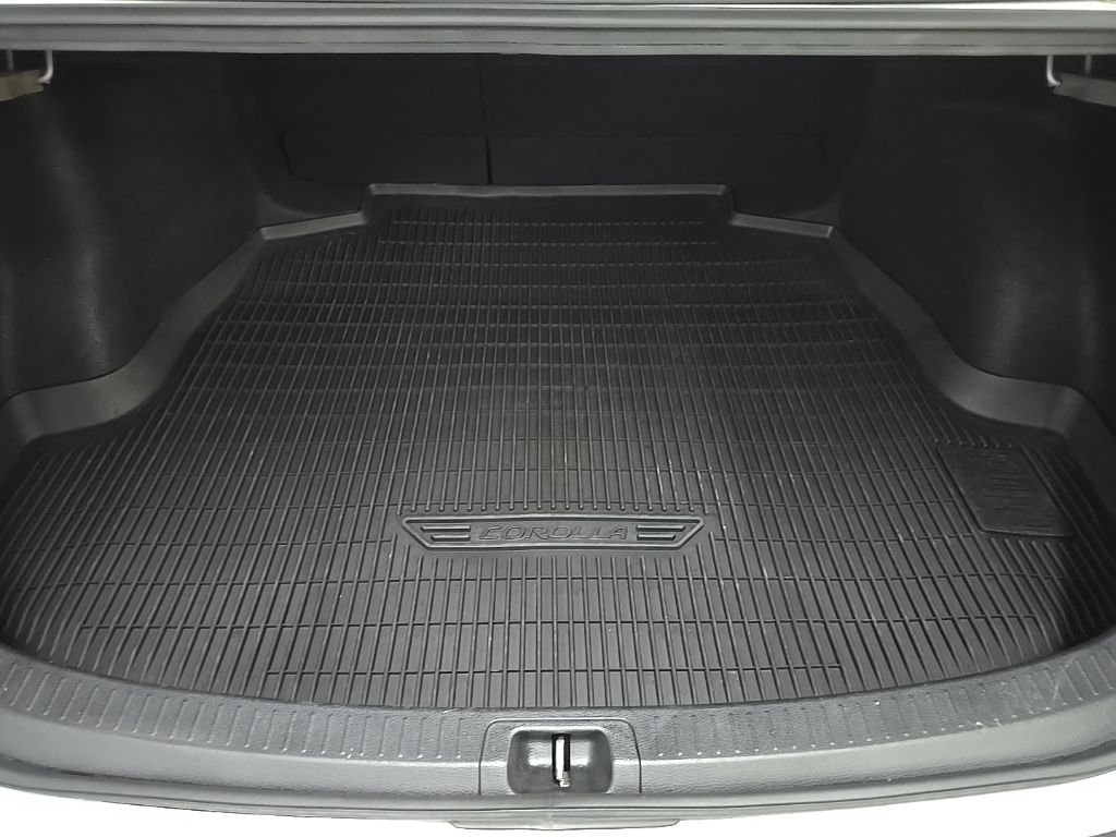 Used 2023 Classic Silver Metallic Toyota LE image 11
