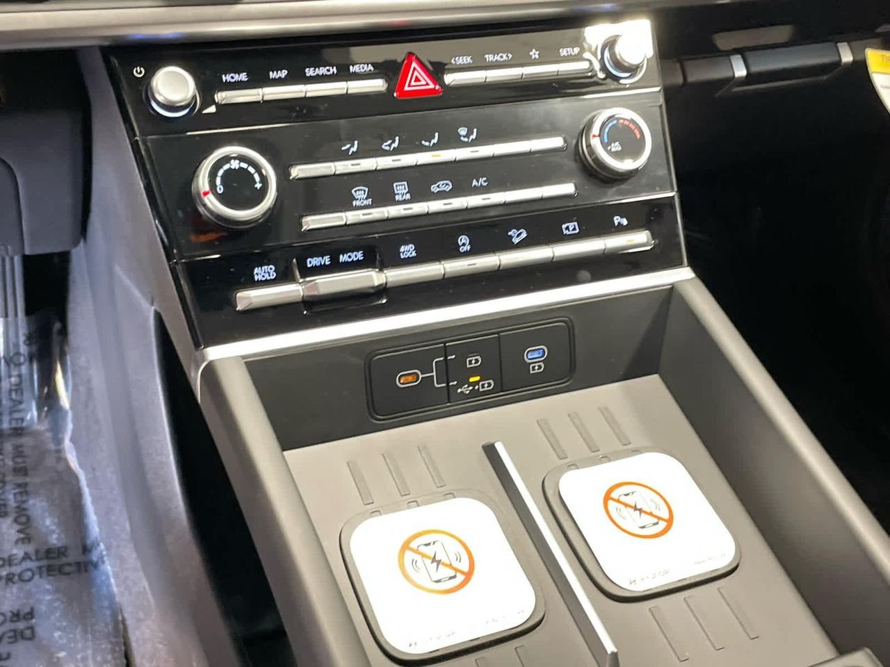 New 2026 Ecotronic Gray Hyundai SE FWD image 29