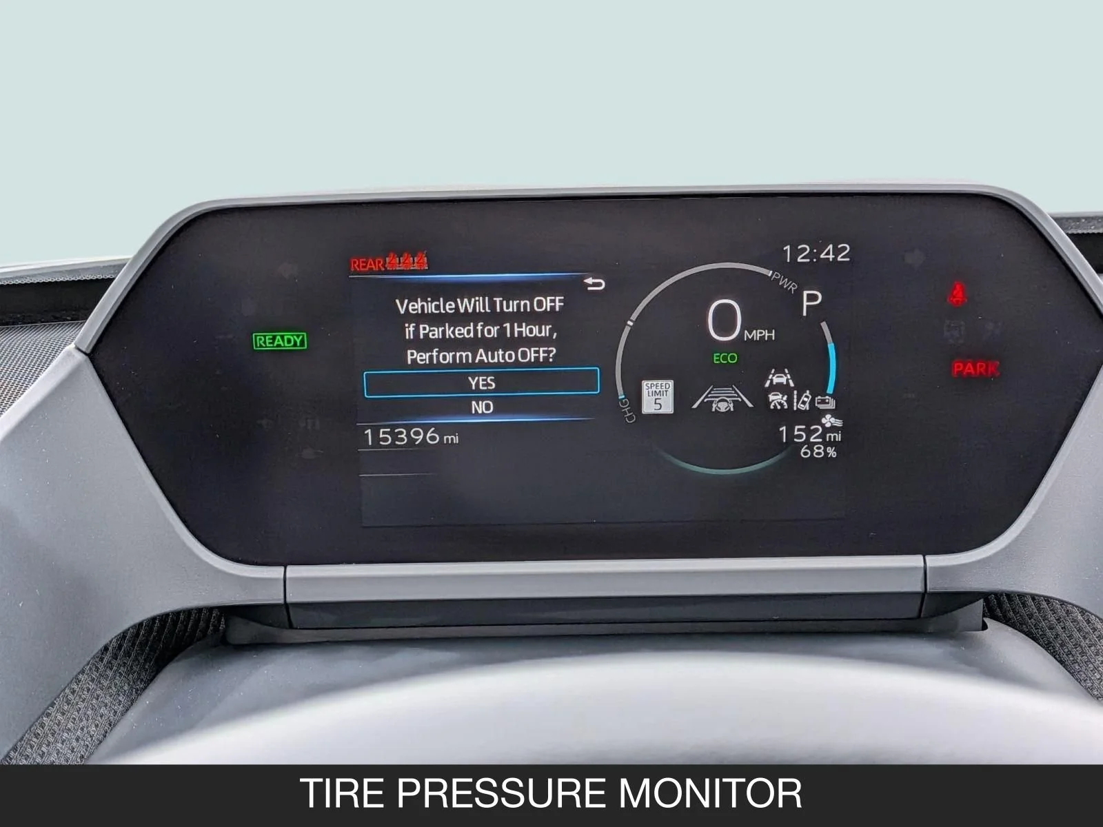 Used 2025 Heavy Metal Toyota XLE image 20