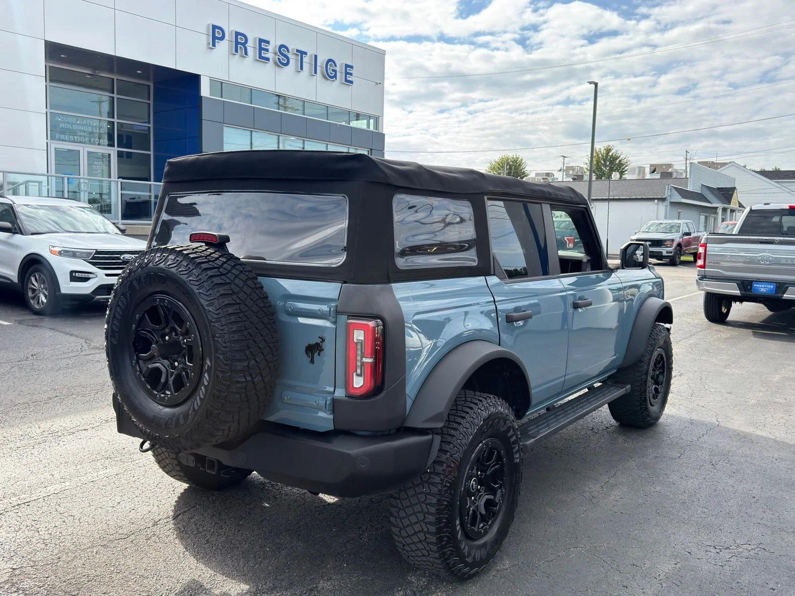 Used 2022  Ford Wildtrak image 8