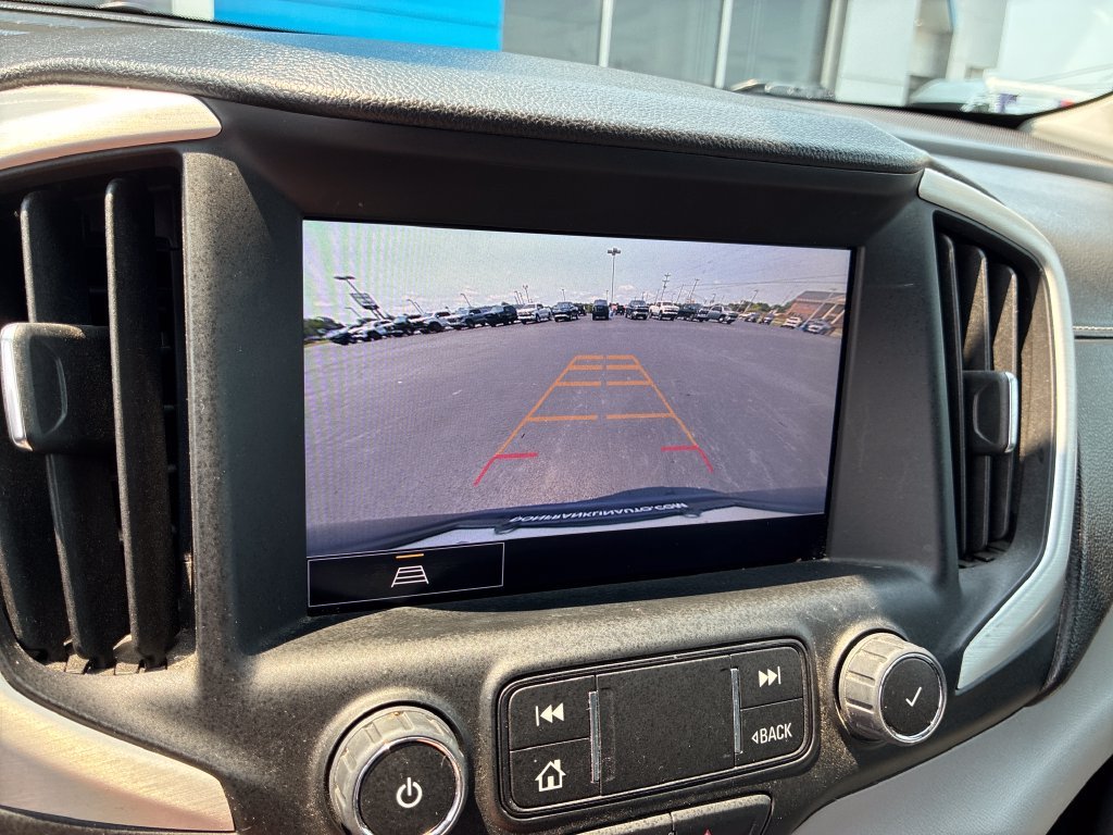Used 2022 Blue GMC SLT image 16