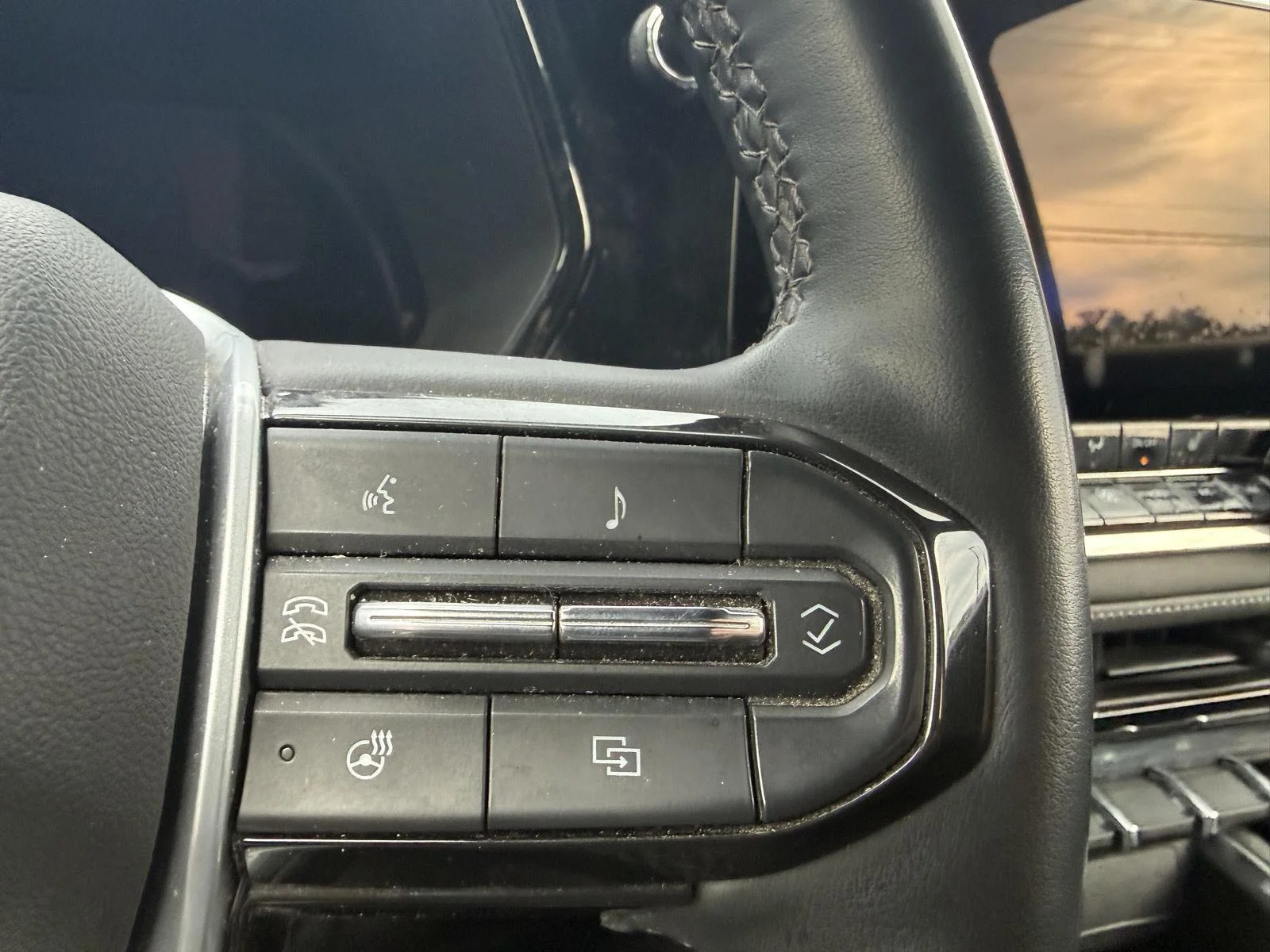 Used 2023 Sterling Gray Metallic Chevrolet 4WD LT image 16