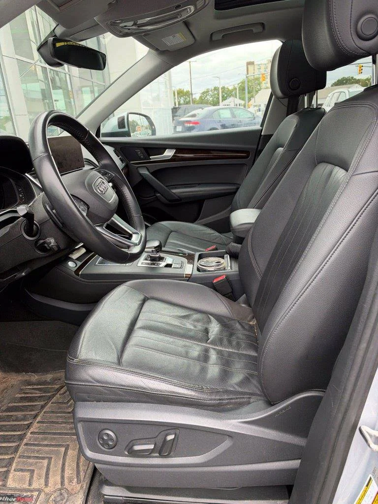 Used 2019 Florett Silver Metallic Audi 2.0T Premium Plus image 5