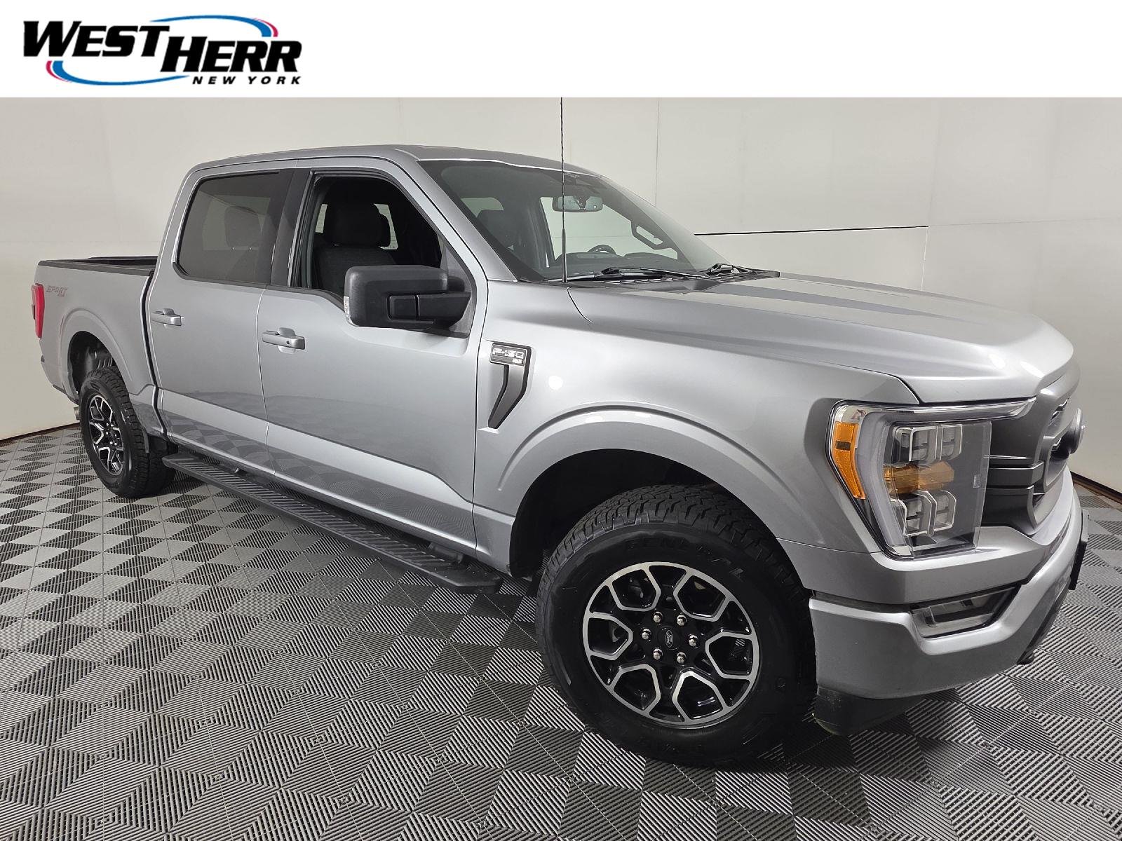 Used 2023 Iconic Silver Ford XLT image 1