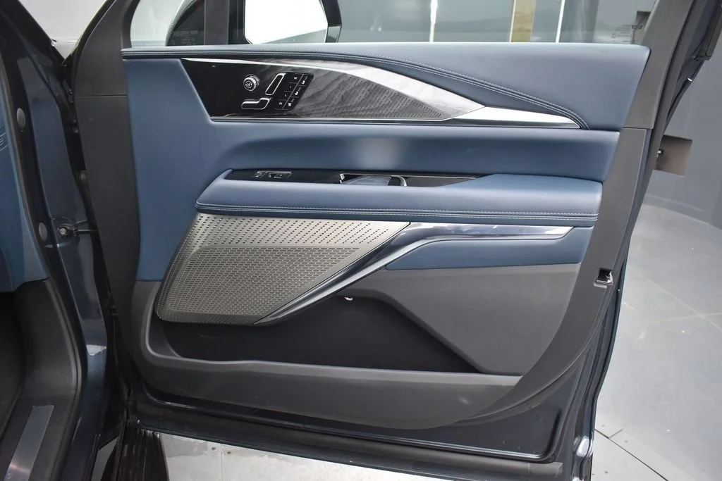 2026 Cadillac Escalade IQ Premium Sport - Photo 33