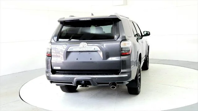 Certified Used 2022 MAGNETIC GRAY MET. Toyota  image 5