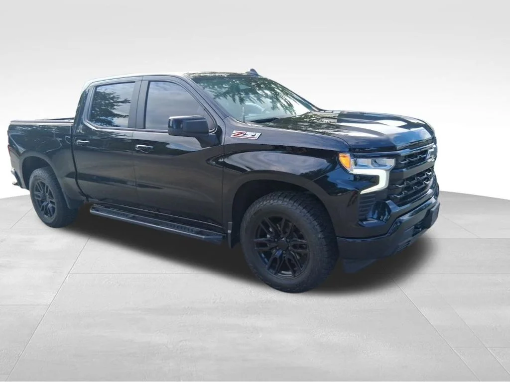 Used 2023 Black Chevrolet RST image 8