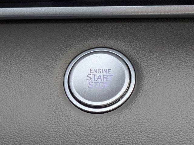 New 2026 Silver Hyundai SEL Sport Premium image 30