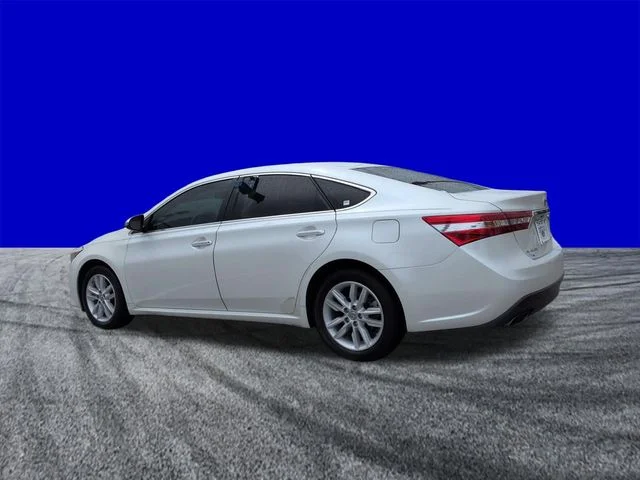 Used 2014 2014 TOYOTA AVALON BASE Toyota XLE Premium image 6