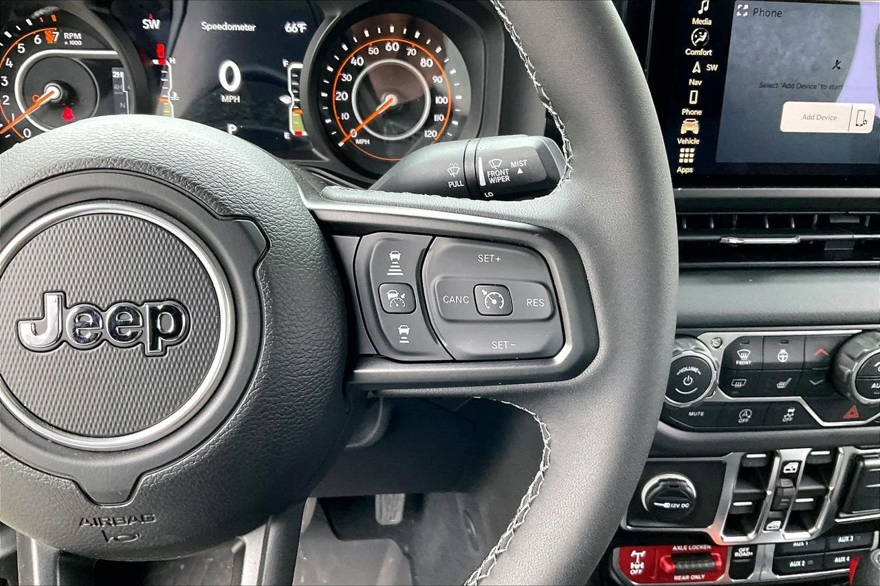 New 2026 Black Clear-Coat Exterior Paint Jeep Mojave X image 25