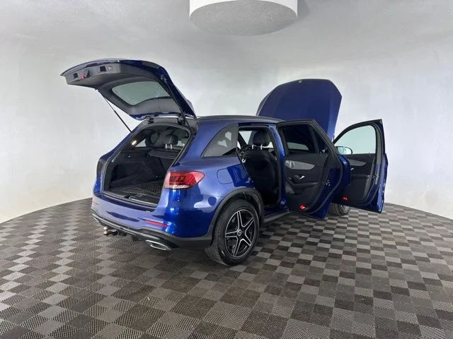 Used 2020 Blue Mercedes-Benz GLC 300 image 14