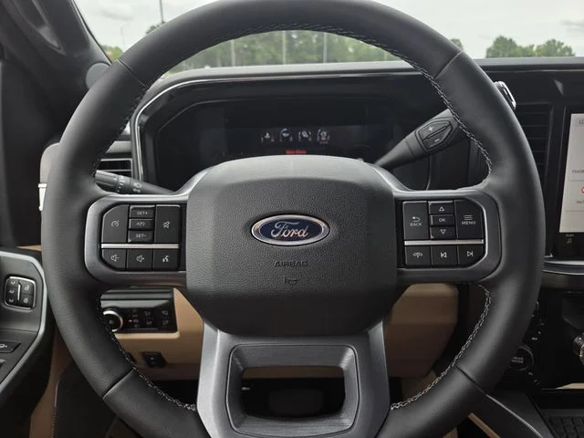 New 2026 Ruby Red Metallic Tinted Clearcoat Ford F-250® Lariat® image 18
