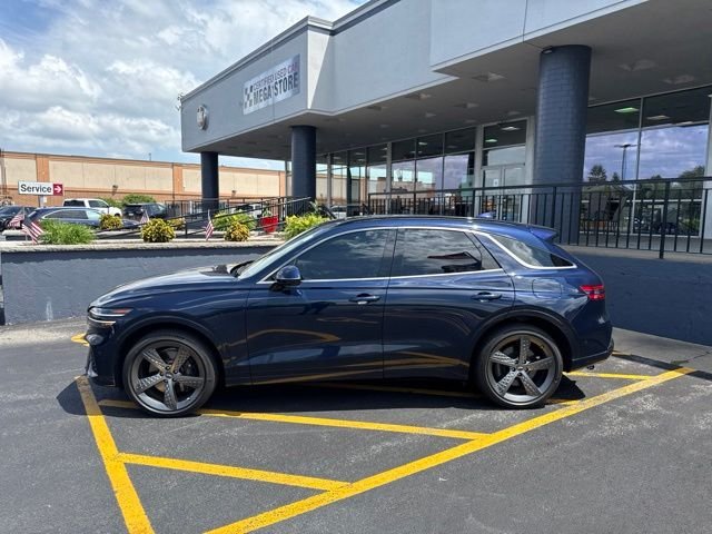 Used 2023 Adriatic Blue Genesis 2.5T image 2