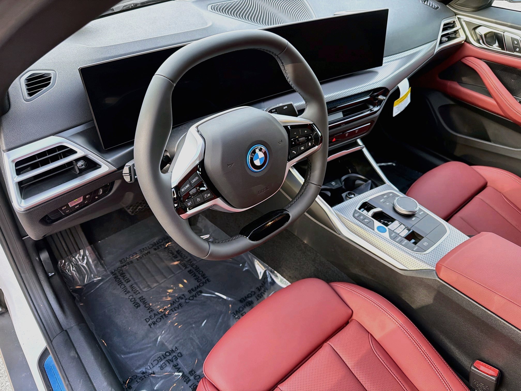 Used 2026 Alpine White BMW eDrive40 image 25