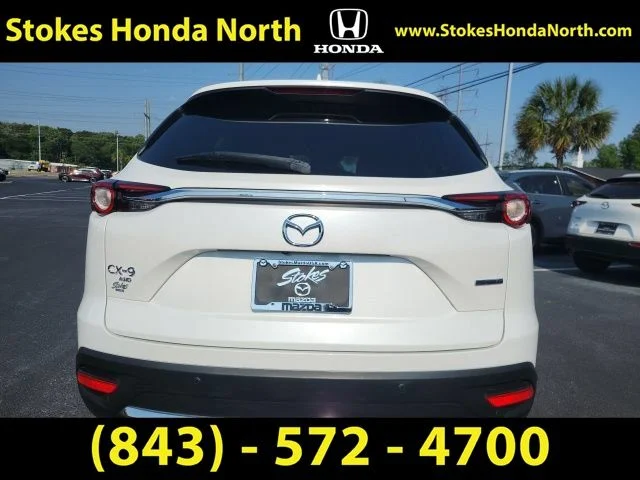 Used 2020 White Mazda Grand Touring image 9