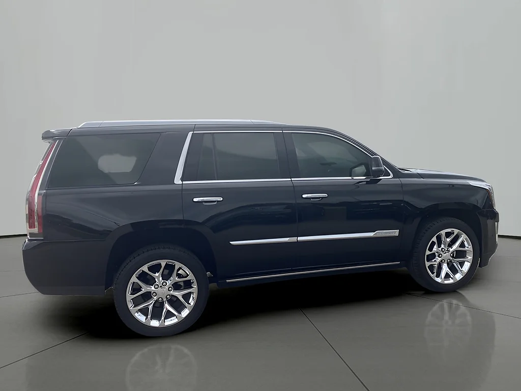 Used 2019 Black Raven Cadillac Premium Luxury image 4