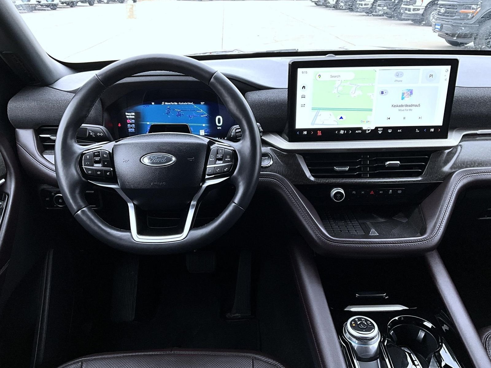 Used 2025 Black Ford Platinum image 12
