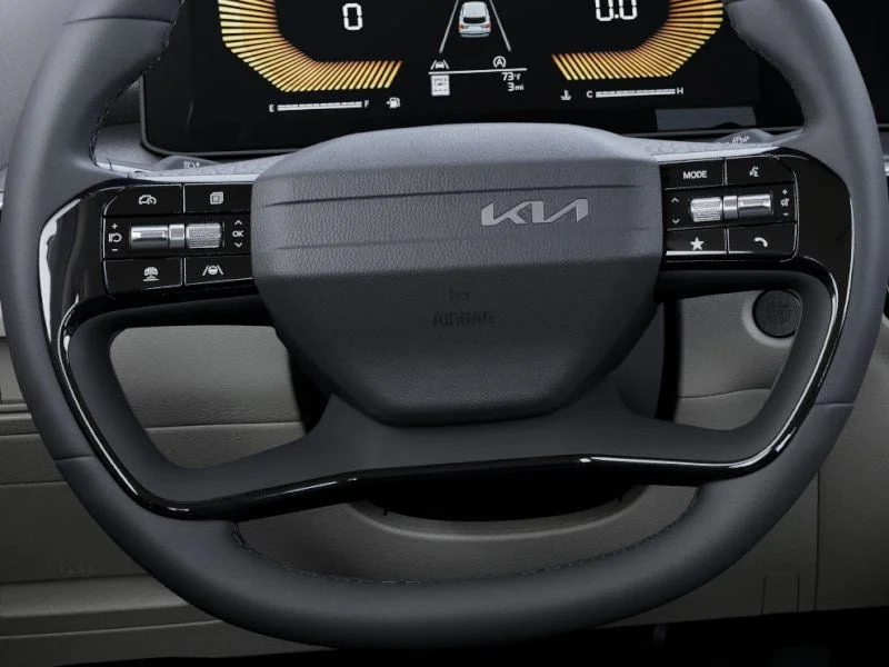 New 2026 White Kia EX Front-Wheel Drive image 22