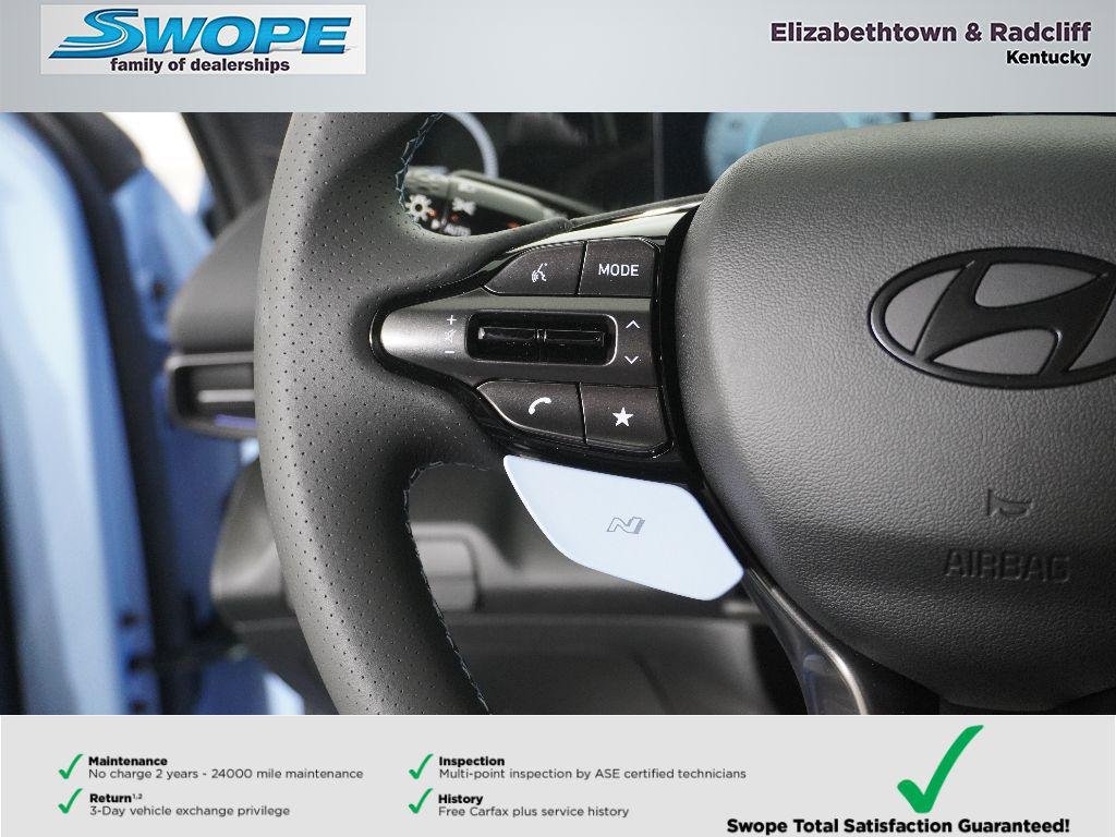 2025 Hyundai Elantra N - Photo 11