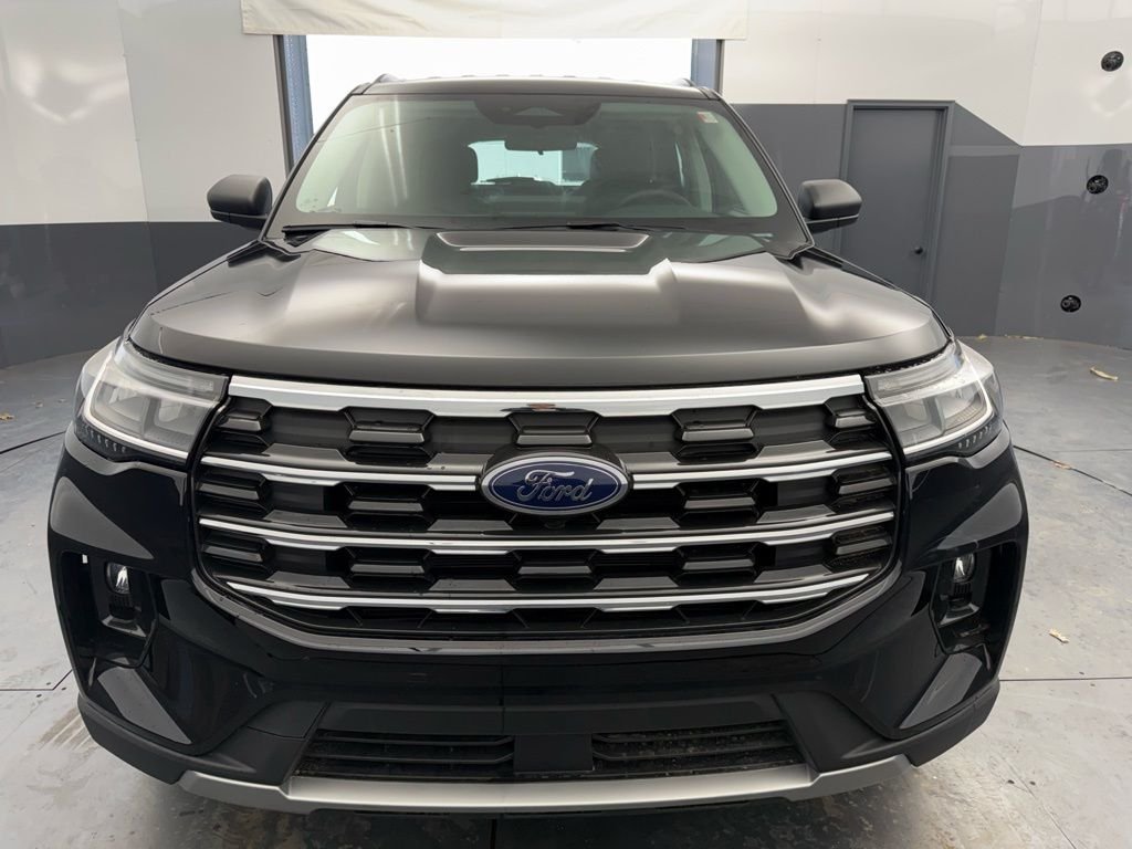 New 2026 Agate Black Metallic Ford Active image 9
